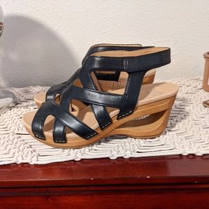 Dansko wedges